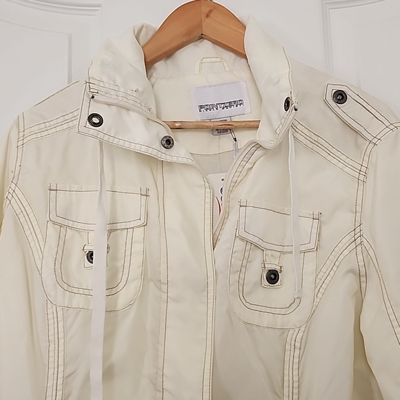 New Point Zero light jacket - Picture 2 of 5